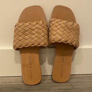 Kelly & Katie Sandals